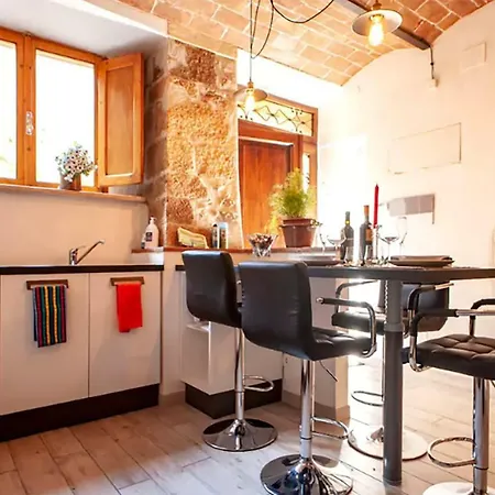 Casa Appartamento *